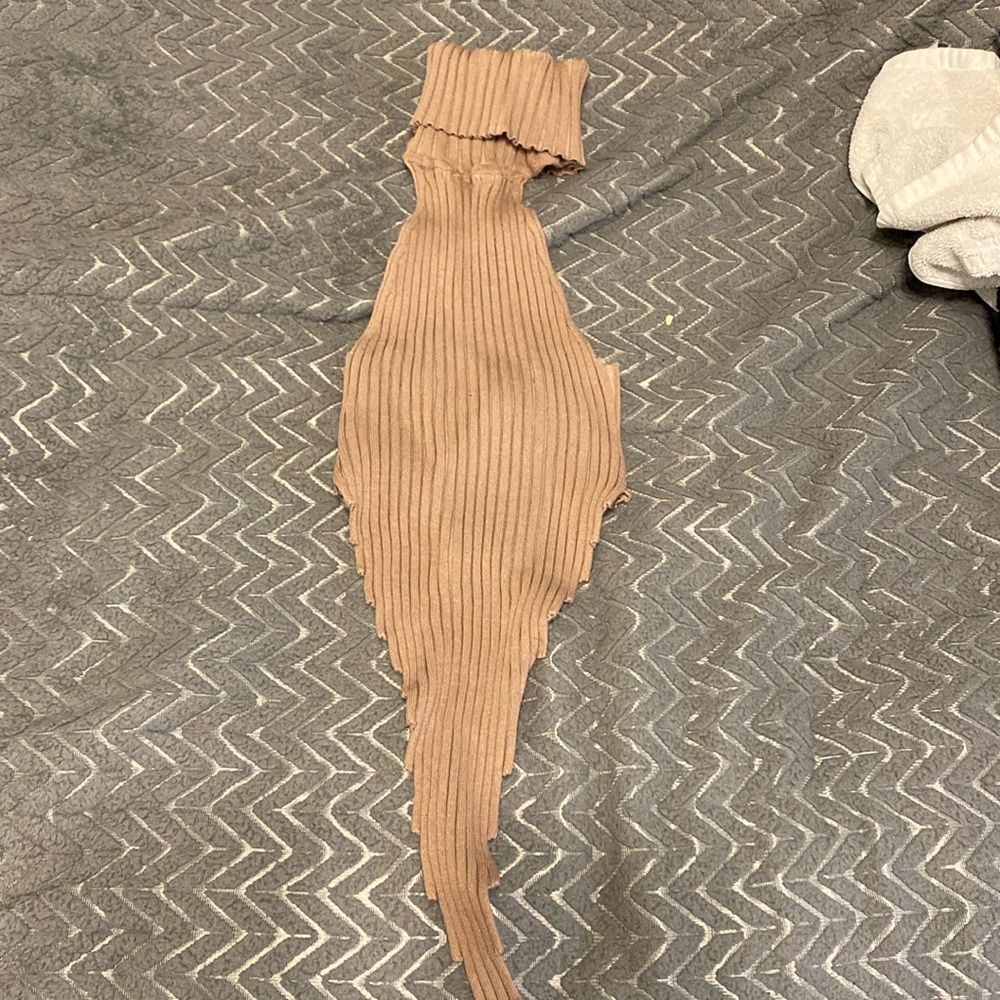 Women’s Backless Turtleneck Spandex Top